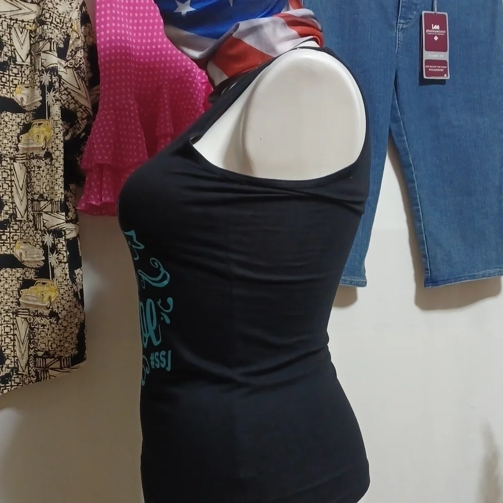 Womens t-shirt in size s p ch in a beautiful black polyester and cotton - Picture 3 of 6